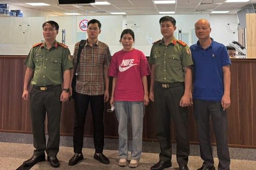 Bắt giữ 'mắt xích' quan trọng trong đường dây đưa người trốn ra nước ngoài trái phép