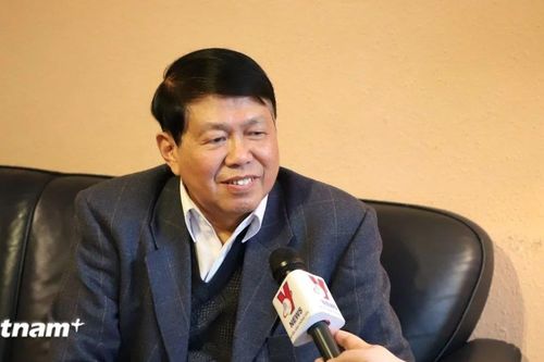 Chuyện về những 'người chép sử' cộng đồng tại Đức