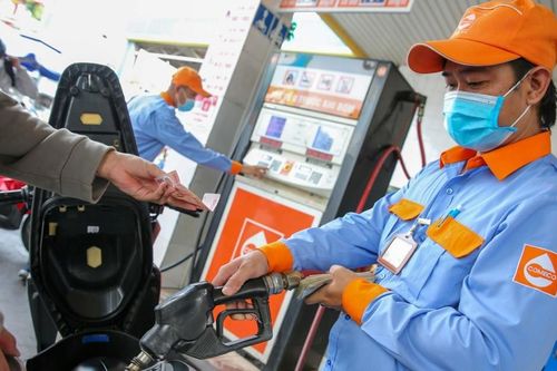 Giá xăng đồng loạt tăng cao, vượt mốc 20.000 đồng/lít