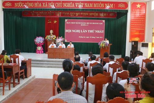 Xã Hoằng Lộc mới vận hành thử nghiệm hoạt động cấp ủy, chính quyền