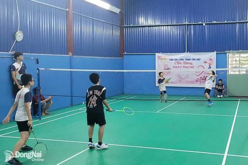 Giới trẻ cần thoát khỏi màn hình để vận động trong dịp hè