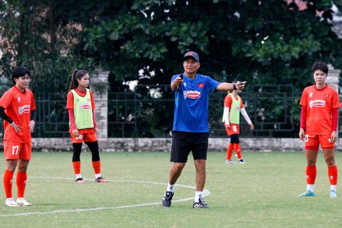 Đội tuyển nữ Việt Nam bắt đầu luyện tập cho Asian Cup 2026