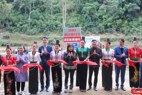 Cầu nối nhân ái, vì cộng đồng