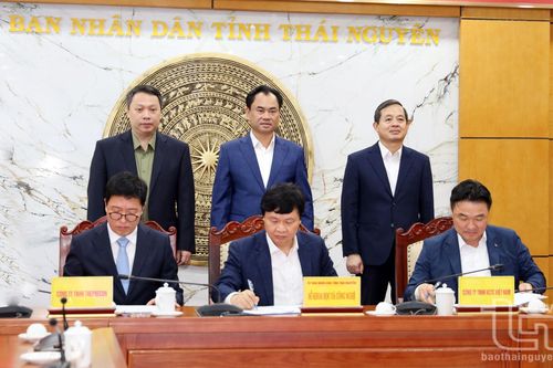 Ký kết Biên bản ghi nhớ hợp tác về đầu tư Trung tâm Dữ liệu tỉnh Thái Nguyên