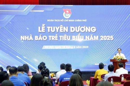 Chương trình Tuyên dương Nhà báo trẻ tiêu biểu năm 2025 do Đoàn Thanh niên Chính phủ tổ chức