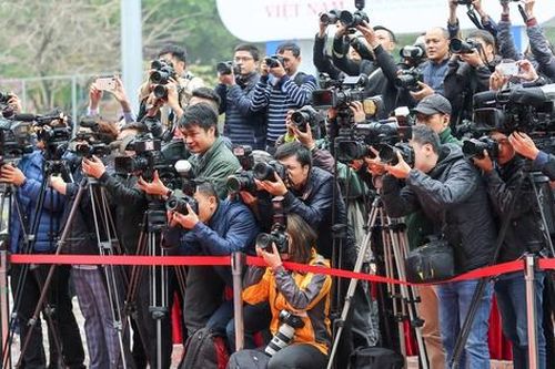 Sửa luật để báo chí phụng sự tốt hơn