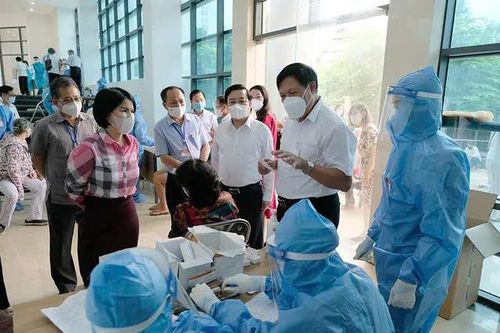 Báo chí đồng hành với y tế trong kỷ nguyên vươn mình