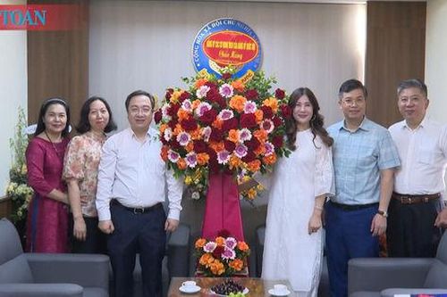Phó Bí thư Đảng ủy Quốc hội Đặng Xuân Phương chúc mừng Báo Kiểm toán nhân kỷ niệm 100 năm Ngày Báo chí Cách mạng Việt Nam