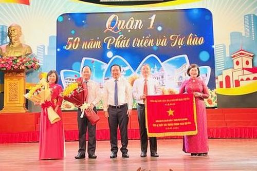 Quận 1: Tổng kết mô hình hoạt động, khép lại chặng đường 50 năm phát triển đầy tự hào