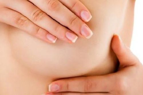 Cách phát hiện sớm và phương pháp điều trị ung thư vú