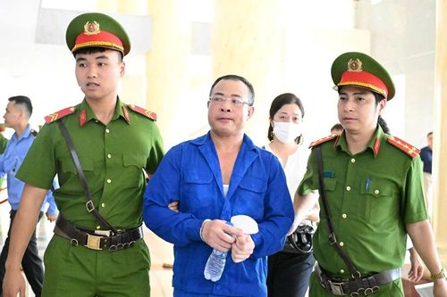 Tích cực bồi thường, chủ chung cư mini khiến 56 người tử nạn được giảm án