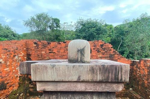 Ngăn ngừa các hành vi xâm hại bảo vật