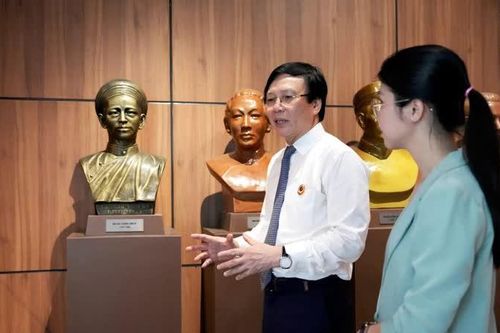 Nơi gặp gỡ, kết nối các thế hệ nhà báo