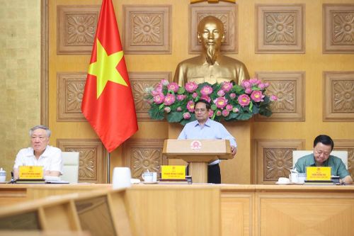 Thủ tướng chủ trì cuộc họp về triển khai tổ chức chính quyền địa phương 2 cấp