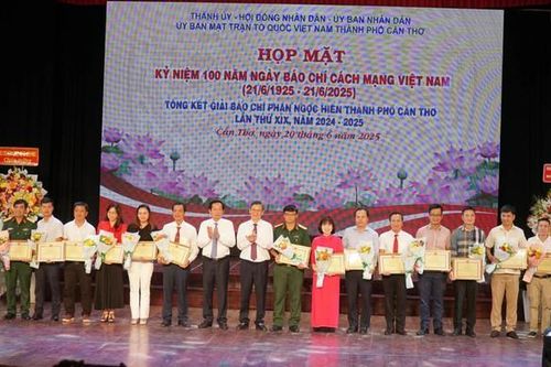 Cần Thơ tạo thuận lợi nhất cho nhà báo tác nghiệp trên địa bàn