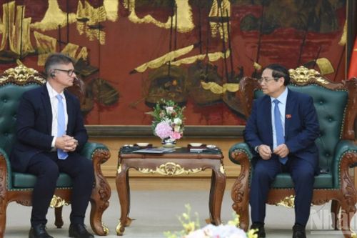 Thủ tướng Phạm Minh Chính tiếp Phó Chủ tịch cấp cao Tập đoàn HP (Hoa Kỳ)