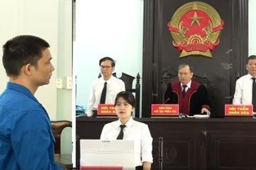 'Cò' mua bán thận lãnh án tù