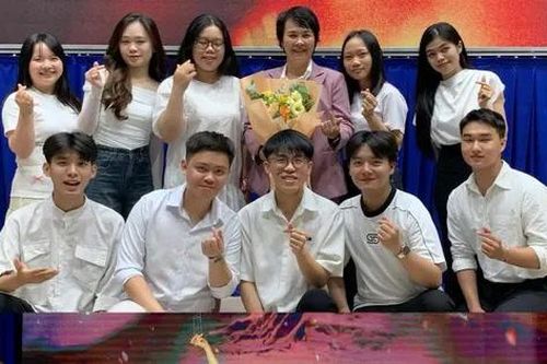 'Ẵm' giải Liên hoan Truyền hình toàn quốc với kinh phí làm phim 800.000 đồng
