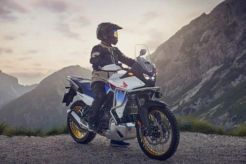 Honda XL750 Transalp 2025 - xe môtô đa dụng cho 'phượt thủ'