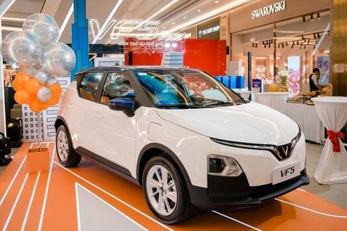 Top 5 xe gầm cao bán chạy nhất tháng 5/2025: VinFast VF5 dẫn đầu