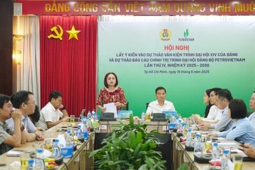 Công đoàn Petrovietnam tiếp tục lấy ý kiến xây dựng văn kiện Đại hội Đảng bộ Tập đoàn lần thứ IV