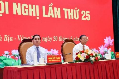 Đánh giá toàn diện tình hình 6 tháng đầu năm, chuẩn bị cho mô hình chính quyền 2 cấp