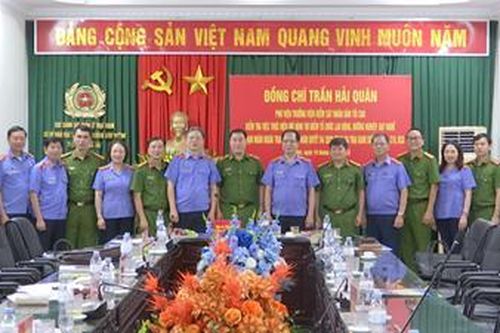 VKSND tối cao kiểm tra việc thực hiện Nghị quyết 54 tại Trại giam Suối Hai