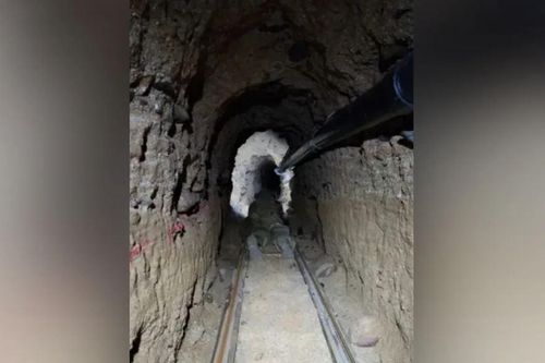 Mexico phát hiện đường hầm bí mật vận chuyển ma túy sang Mỹ
