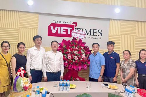 Lãnh đạo Hội truyền thông số Việt Nam thăm, chúc mừng Tạp chí điện tử VietTimes