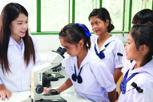 Thay đổi nhận thức xã hội về phụ nữ trong khoa học công nghệ thông qua truyền thông