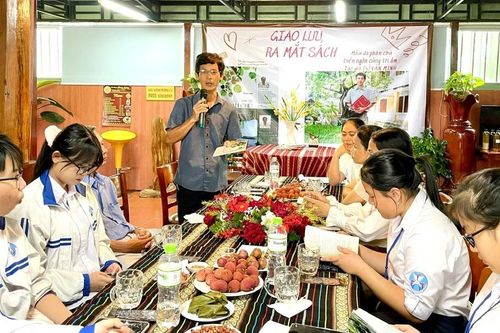 Tác giả Đỗ Văn Minh ra mắt 2 tập sách, truyện đầu tay