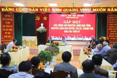 Bảo Lộc: Tổ chức gặp mặt các đồng chí nguyên lãnh đạo tỉnh và thành phố qua các thời kỳ