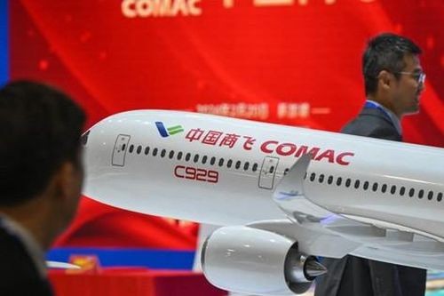 Trung Quốc chốt thời điểm dự kiến vận hành thương mại máy bay thân rộng 'Made in China'