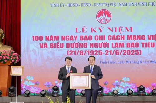 Vĩnh Phúc: Kỷ niệm 100 năm Ngày Báo chí cách mạng Việt Nam và biểu dương Người làm báo tiêu biểu