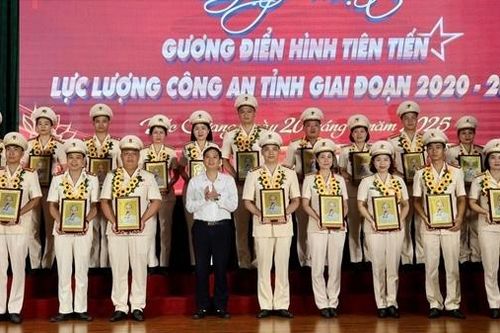 Chủ tịch UBND tỉnh Bắc Giang gặp mặt 80 điển hình tiên tiến giai đoạn 2020-2025