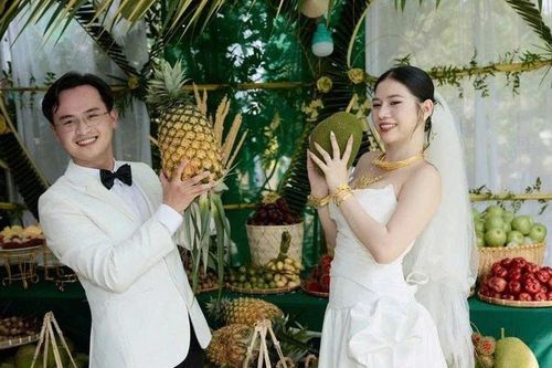 Đám cưới miền Tây 'gây sốt' với 600 kg trái cây nhà trồng: Mỗi trái là một lời chào ngọt ngào
