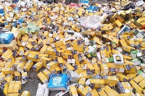 Vụ hơn 5.000 hộp thực phẩm chức năng vứt tại bãi rác: Đã xác định được đối tượng