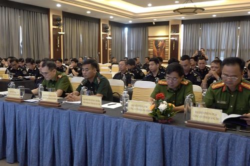 Chia sẻ kinh nghiệm phòng, chống ma túy và kiểm soát tiền chất