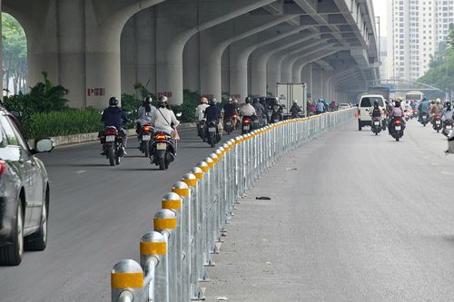 Hà Nội thí điểm phân làn ô tô, xe máy trên đường Võ Chí Công, Phạm Văn Đồng