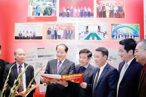 Báo chí Việt Nam: Tinh gọn để mạnh hơn