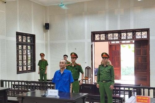 Mời bạn uống bia không thành, người đàn ông bị đánh trọng thương