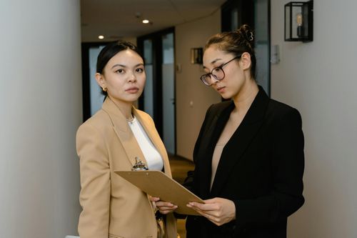 6 câu cửa miệng của đồng nghiệp độc hại