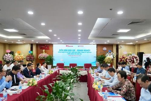 Diễn đàn 'Báo chí - Doanh nghiệp đồng hành vì sự phát triển bền vững': Hành trình 3 năm kiến tạo cầu nối