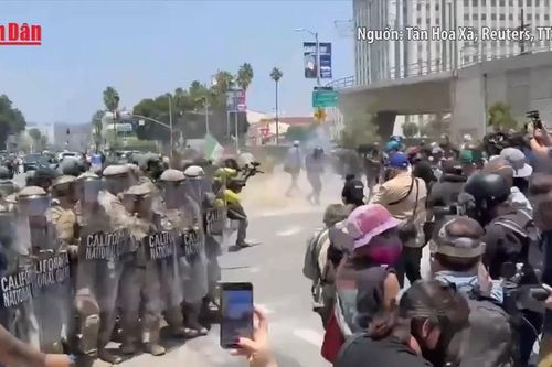 Tòa Mỹ cho phép Nhà Trắng kiểm soát quân đội ở Los Angeles