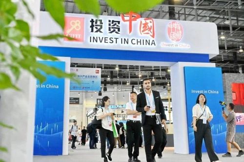 Bức tranh thương mại thế giới năm 2025 nhiều màu tối