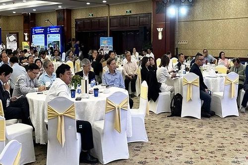 Chia sẻ kinh nghiệm, giải pháp ứng dụng AI trong doanh nghiệp nhỏ và vừa