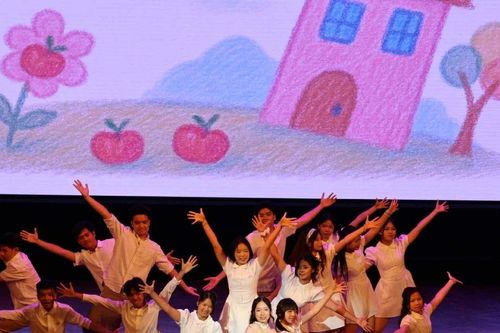 Học sinh trải nghiệm cùng nhạc kịch