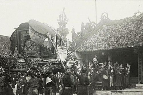 Gian nan chuyện phục dựng, bảo tồn di sản văn hóa