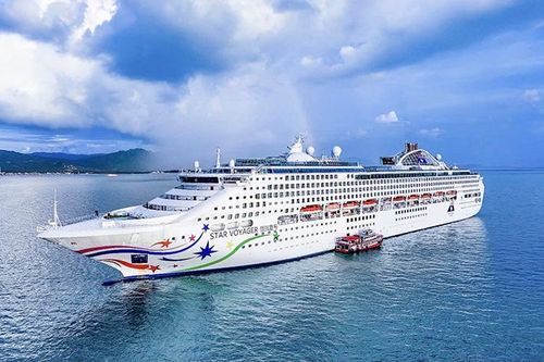 Việt Nam lần đầu tiên có du thuyền quốc tế 5 sao khởi hành từ cảng nội địa