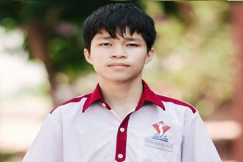 Hành trình 'hồi sinh' của nam sinh mất cả gia đình sau tai nạn giao thông